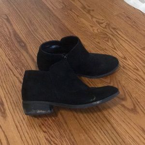 black felt boots